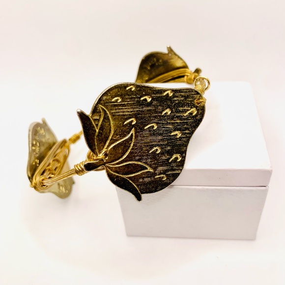 Bourbon & Bowties 2015 Plant City Strawberry Festival Gold Bracelet - Picture 1 of 10